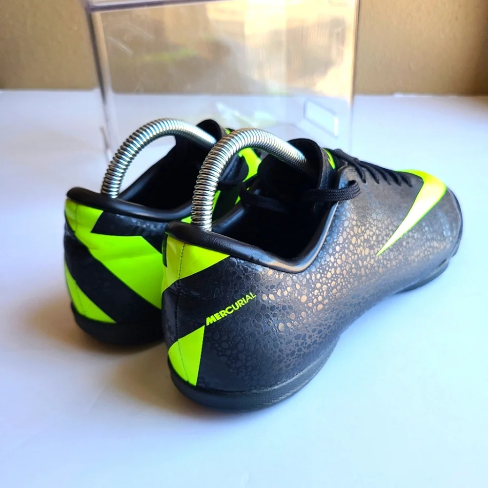 NIKE CR7 MERCURIAL VAPOR SUPERFLY III FG SOCCER BOOTS US 7 / UK 6